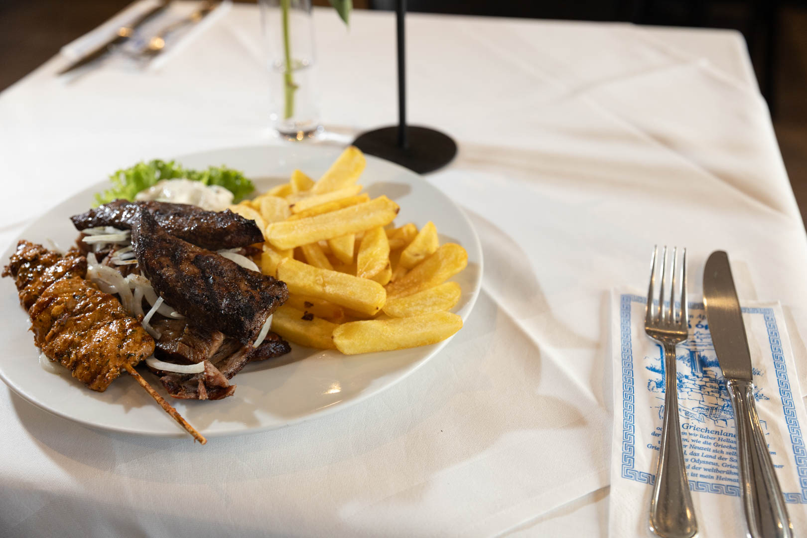 Mix Leber Teller Spezialität im Restaurant Delphi